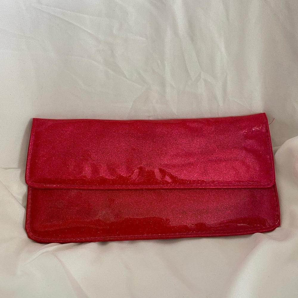 Little hand held clutch/skinny